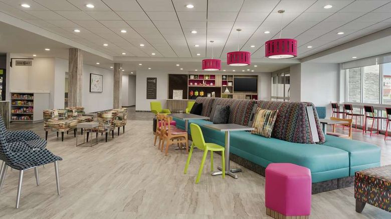 <b>Home2 Suites by Hilton Norfolk Airport Lobby</b>. Images powered by <a href="https://iceportal.shijigroup.com/" title="IcePortal" target="_blank">IcePortal</a>.