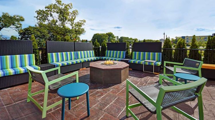 Home2 Suites by Hilton Utica Exterior