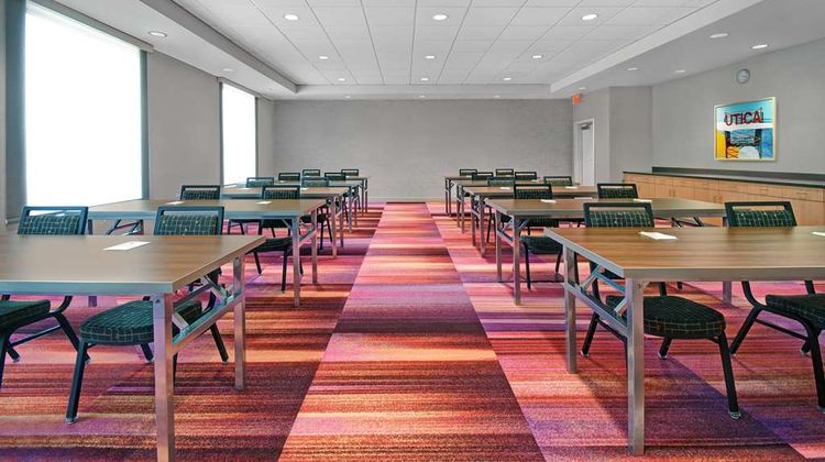 Home2 Suites by Hilton Utica Meeting