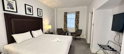 Carlisle, Sure Hotel Collection by BW Room