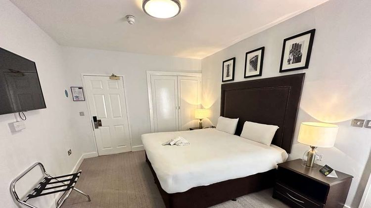Carlisle, Sure Hotel Collection by BW Room
