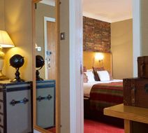 Manchester Inn, Sure Hotel Coll by BW Room