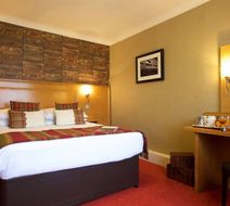 Manchester Inn, Sure Hotel Coll by BW Room