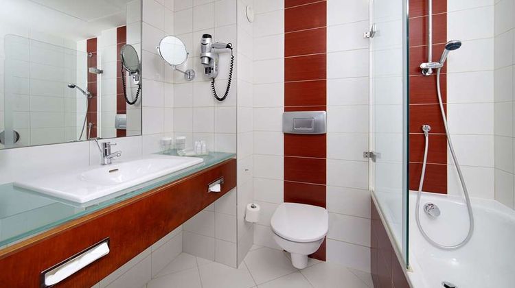 Quality Hotel Brno Exhibition Centre Room
