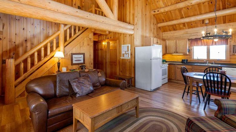 <b>Rangeley Lake Resort, Ramada by Wyndham Suite</b>. Images powered by <a href="https://iceportal.shijigroup.com/" title="IcePortal" target="_blank">IcePortal</a>.