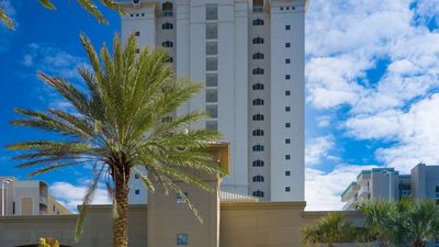 Escapes! To The Shores Ramada by Wyndham