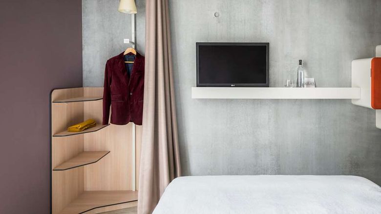 <b>OKKO Hotels Nantes Chateau Room</b>. Images powered by <a href="https://iceportal.shijigroup.com/" title="IcePortal" target="_blank">IcePortal</a>.