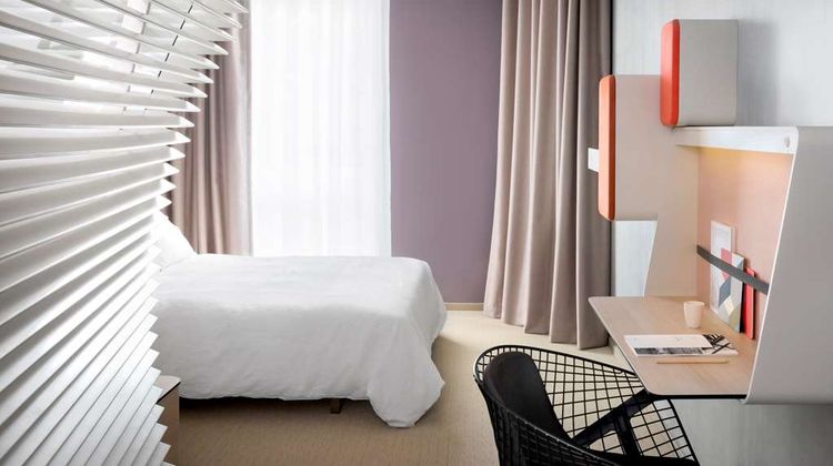 OKKO Hotels Nantes Chateau Room