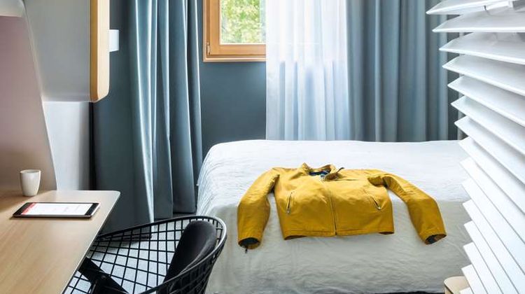 OKKO Hotels Grenoble Jardin Hoche Room