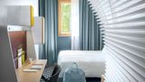OKKO Hotels Grenoble Jardin Hoche Room