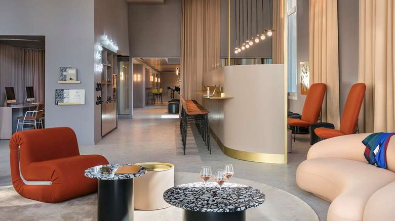 <b>OKKO Hotels Paris Gare de l'Est Restaurant</b>. Images powered by <a href="https://iceportal.shijigroup.com/" title="IcePortal" target="_blank">IcePortal</a>.