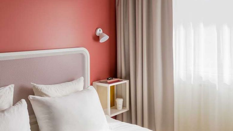 <b>OKKO Hotels Paris Gare de l'Est Room</b>. Images powered by <a href="https://iceportal.shijigroup.com/" title="IcePortal" target="_blank">IcePortal</a>.