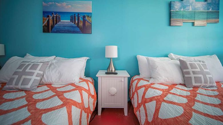 <b>Surfside Inn Room</b>. Images powered by <a href="https://iceportal.shijigroup.com/" title="IcePortal" target="_blank">IcePortal</a>.