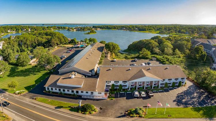 Bayside Resort Hotel Exterior