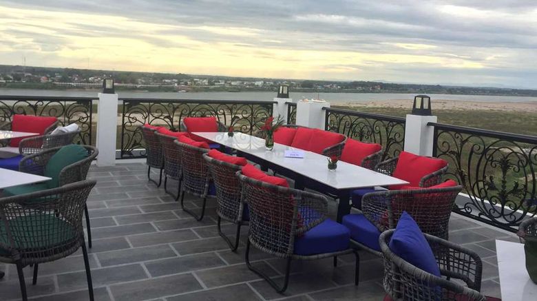 <b>La Seine Hotel By Burasari Exterior</b>. Images powered by <a href="https://iceportal.shijigroup.com/" title="IcePortal" target="_blank">IcePortal</a>.