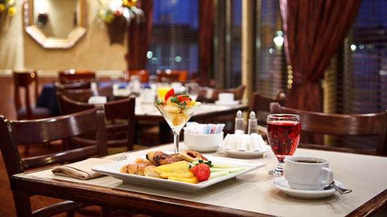 <b>Auberge Royal Versailles Restaurant</b>. Images powered by <a href="https://iceportal.shijigroup.com/" title="IcePortal" target="_blank">IcePortal</a>.