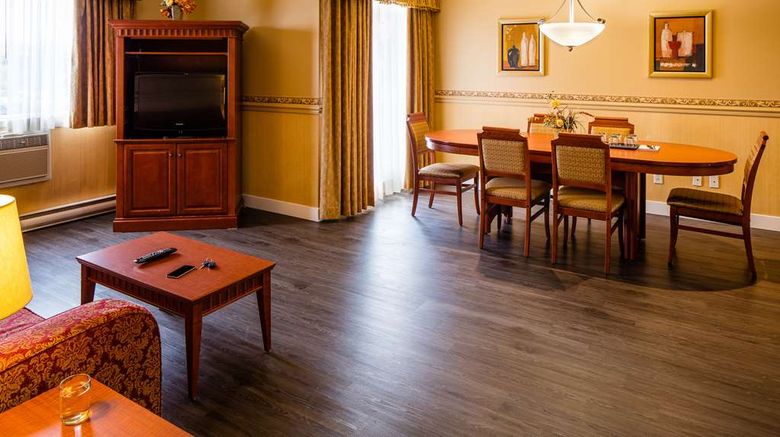 <b>Auberge Royal Versailles Suite</b>. Images powered by <a href="https://iceportal.shijigroup.com/" title="IcePortal" target="_blank">IcePortal</a>.