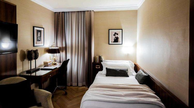 Accademia Hotel Room