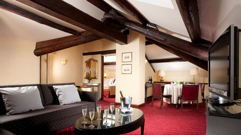 <b>Accademia Hotel Suite</b>. Images powered by <a href="https://iceportal.shijigroup.com/" title="IcePortal" target="_blank">IcePortal</a>.
