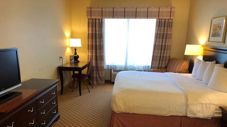 <b>AmericInn by Wyndham Iron Mountain Suite</b>. Images powered by <a href="https://iceportal.shijigroup.com/" title="IcePortal" target="_blank">IcePortal</a>.
