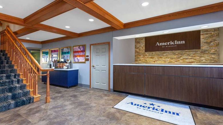 <b>AmericInn by Wyndham Iron Mountain Lobby</b>. Images powered by <a href="https://iceportal.shijigroup.com/" title="IcePortal" target="_blank">IcePortal</a>.