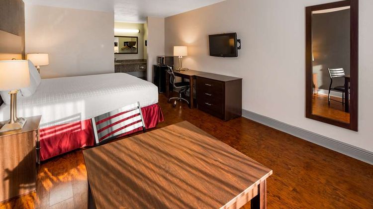 SureStay Plus by Best Western Hammond Room