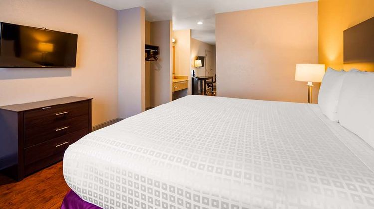 SureStay Plus by Best Western Hammond Suite