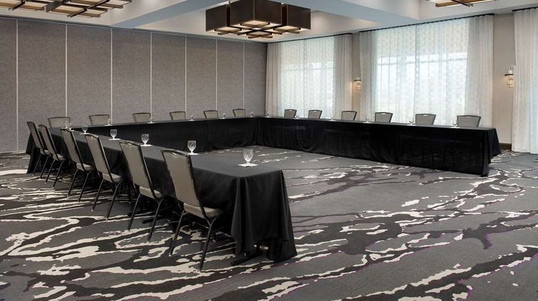 <b>Hilton Garden Inn Columbia Airport Meeting</b>. Images powered by <a href="https://iceportal.shijigroup.com/" title="IcePortal" target="_blank">IcePortal</a>.