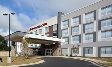 Hampton Inn & Suites Charlotte North 485