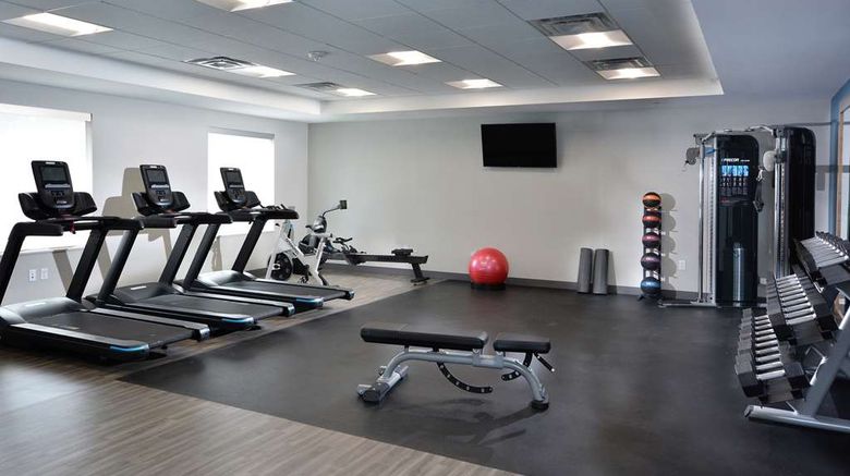 <b>Hampton Inn & Suites Charlotte North 485 Health</b>. Images powered by <a href="https://iceportal.shijigroup.com/" title="IcePortal" target="_blank">IcePortal</a>.