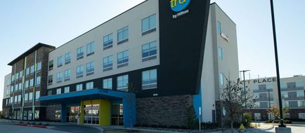 Tru by Hilton The Colony Exterior