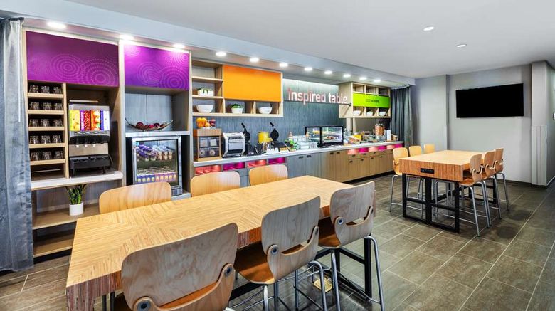 <b>Home2 Suites by Hilton Laredo Restaurant</b>. Images powered by <a href="https://iceportal.shijigroup.com/" title="IcePortal" target="_blank">IcePortal</a>.