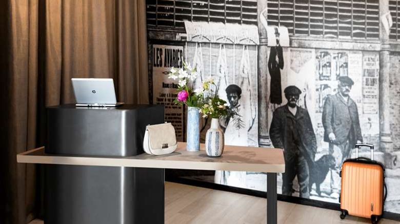 <b>OKKO Hotels Bayonne Centre Lobby</b>. Images powered by <a href="https://iceportal.shijigroup.com/" title="IcePortal" target="_blank">IcePortal</a>.