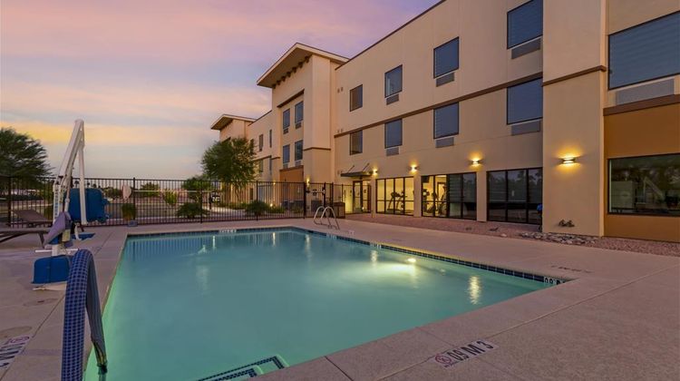 Best Western Plus Casa Grande Inn & Stes Pool