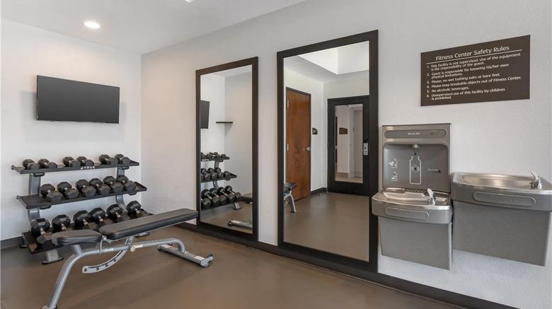<b>Best Western Plus Casa Grande Inn & Stes Health</b>. Images powered by <a href="https://iceportal.shijigroup.com/" title="IcePortal" target="_blank">IcePortal</a>.