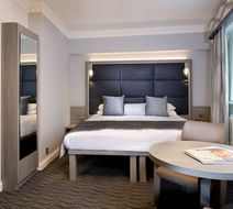 Birmingham, BW Signature Collection Room