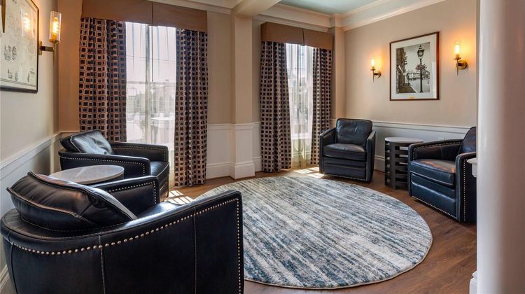 Essex Street Inn Lobby