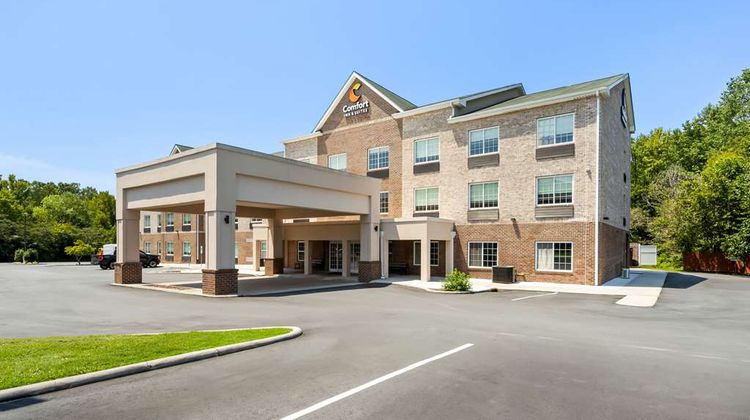 Comfort Inn & Suites High Point-Archdale Exterior