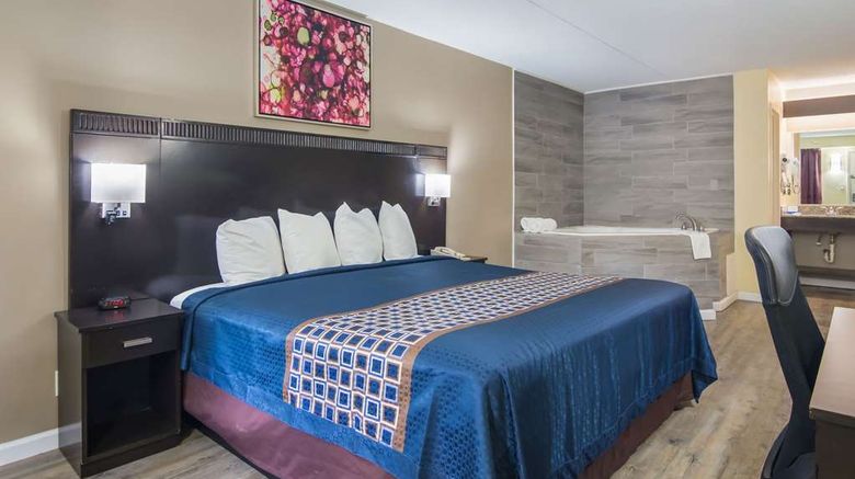 <b>Rodeway Inn & Suites Suite</b>. Images powered by <a href="https://iceportal.shijigroup.com/" title="IcePortal" target="_blank">IcePortal</a>.