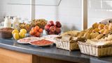 <b>Ramada by Wyndham Madrid Tres Cantos Restaurant</b>. Images powered by <a href="https://iceportal.shijigroup.com/" title="IcePortal" target="_blank">IcePortal</a>.