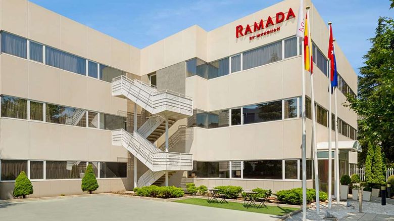 <b>Ramada by Wyndham Madrid Tres Cantos Exterior</b>. Images powered by <a href="https://iceportal.shijigroup.com/" title="IcePortal" target="_blank">IcePortal</a>.