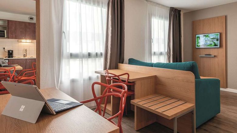 <b>ResidHotel Lyon Part Dieu Room</b>. Images powered by <a href="https://iceportal.shijigroup.com/" title="IcePortal" target="_blank">IcePortal</a>.
