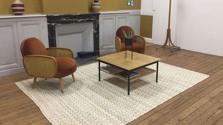 <b>Grand Hotel De La Poste Lobby</b>. Images powered by <a href="https://iceportal.shijigroup.com/" title="IcePortal" target="_blank">IcePortal</a>.