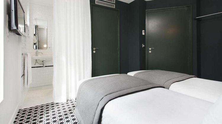 Hotel Emile Room