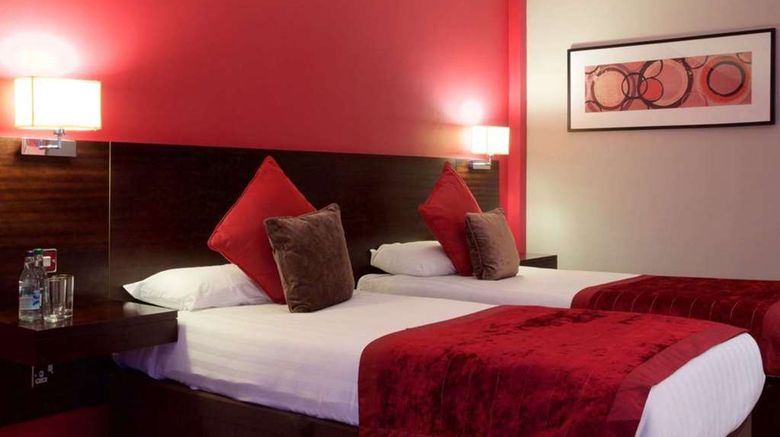 <b>Aberdeen Airport Sure Hotel Coll by BW Room</b>. Images powered by <a href="https://iceportal.shijigroup.com/" title="IcePortal" target="_blank">IcePortal</a>.