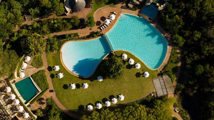 Arabella Hotel Pool