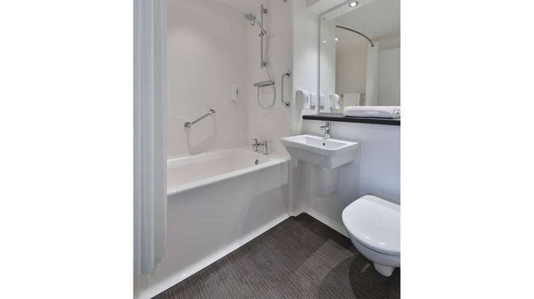 <b>Travelodge Gosport Room</b>. Images powered by <a href="https://iceportal.shijigroup.com/" title="IcePortal" target="_blank">IcePortal</a>.