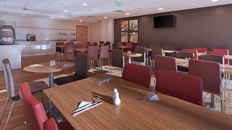 <b>Travelodge Gosport Restaurant</b>. Images powered by <a href="https://iceportal.shijigroup.com/" title="IcePortal" target="_blank">IcePortal</a>.