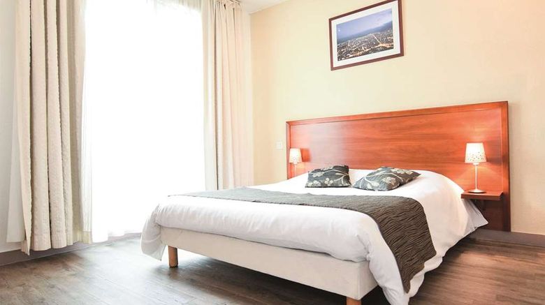 <b>ResidHotel Grenette Room</b>. Images powered by <a href="https://iceportal.shijigroup.com/" title="IcePortal" target="_blank">IcePortal</a>.
