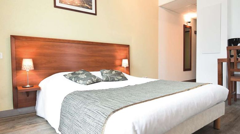 <b>ResidHotel Grenette Room</b>. Images powered by <a href="https://iceportal.shijigroup.com/" title="IcePortal" target="_blank">IcePortal</a>.